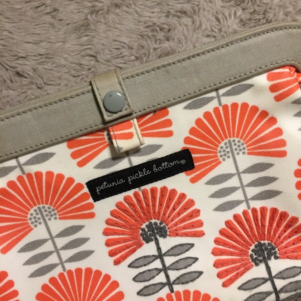 Petunia Pickle Bottom Diaper Clutch - Picture 7 of 8